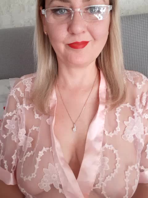 SexiestJess45 Live Sex April 22, 2026