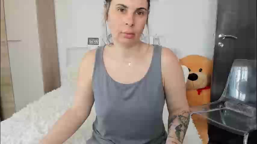 eroticsensualkitty4u Live Sex April 22, 2026