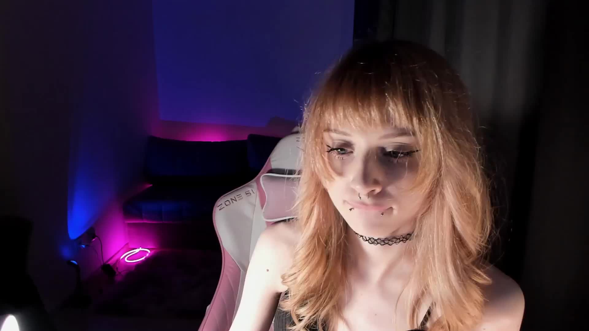 mnepohuyy Live Sex April 22, 2026
