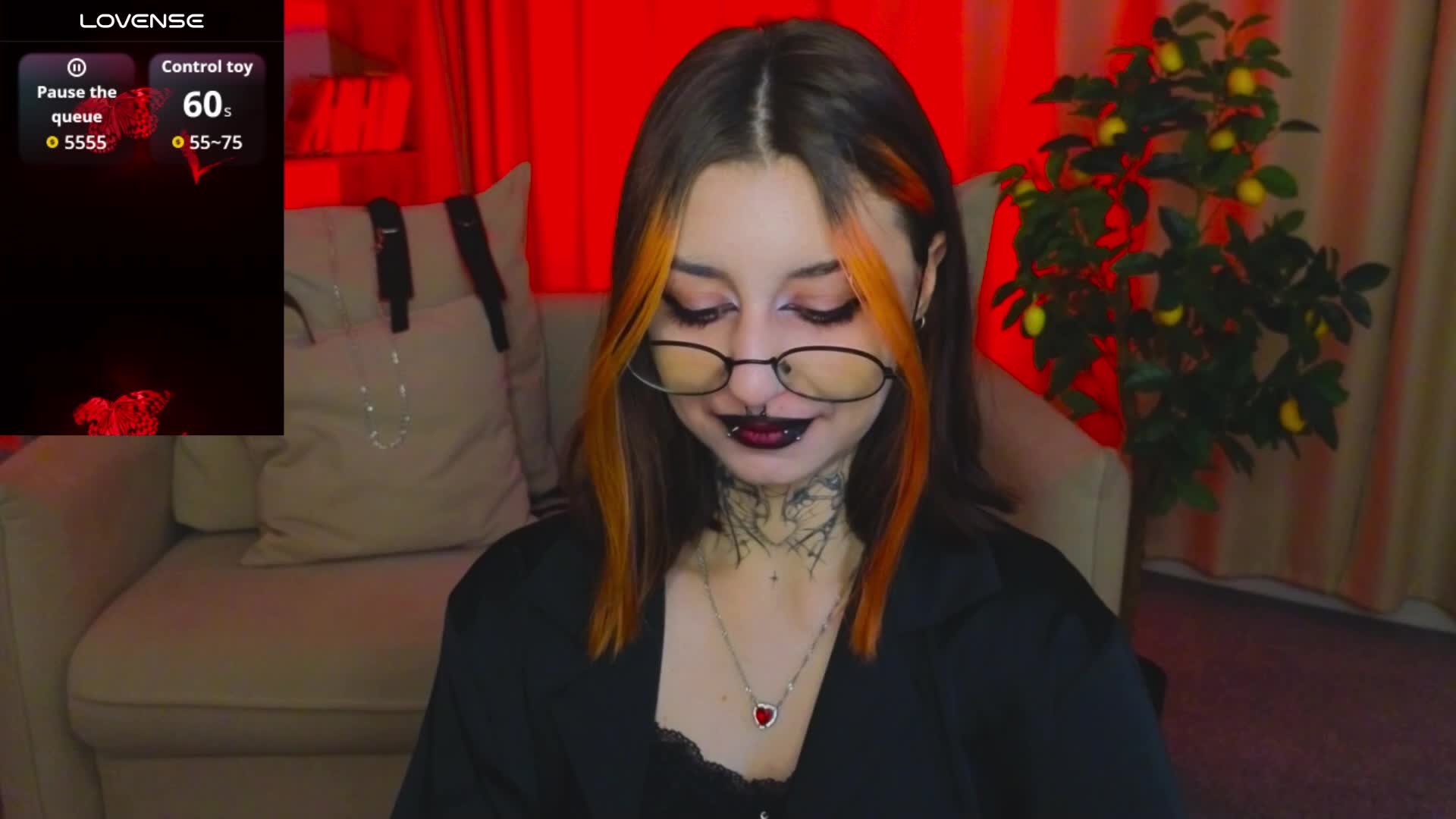 MistressMarcelline Live Sex April 22, 2026