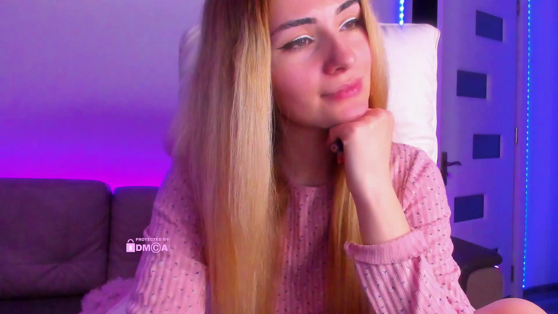 Lynx Live Sex April 22, 2026