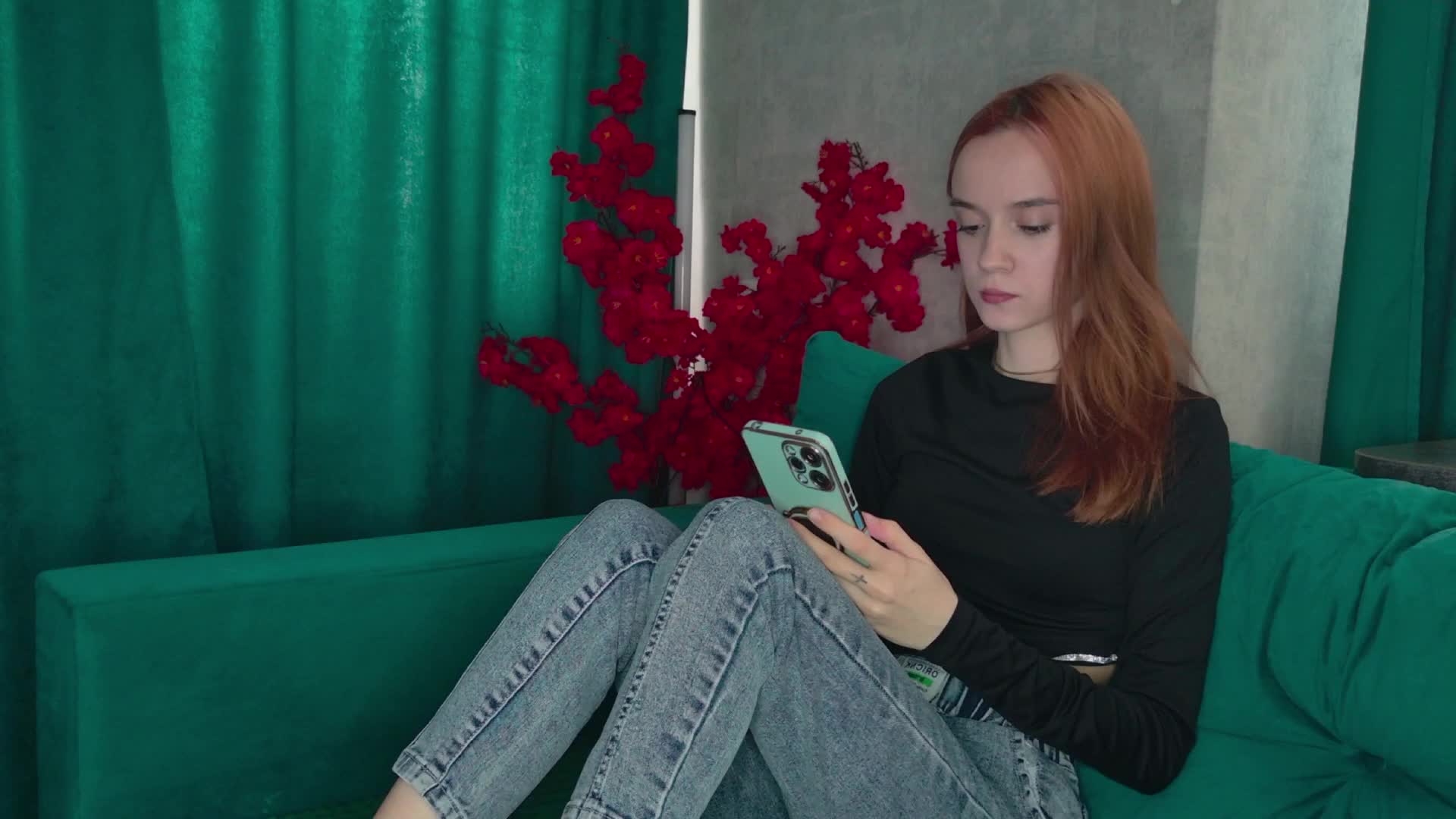 AlNikaaa Live Sex April 22, 2026