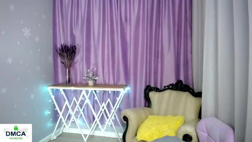 queen_a_n_i Live Sex April 22, 2026