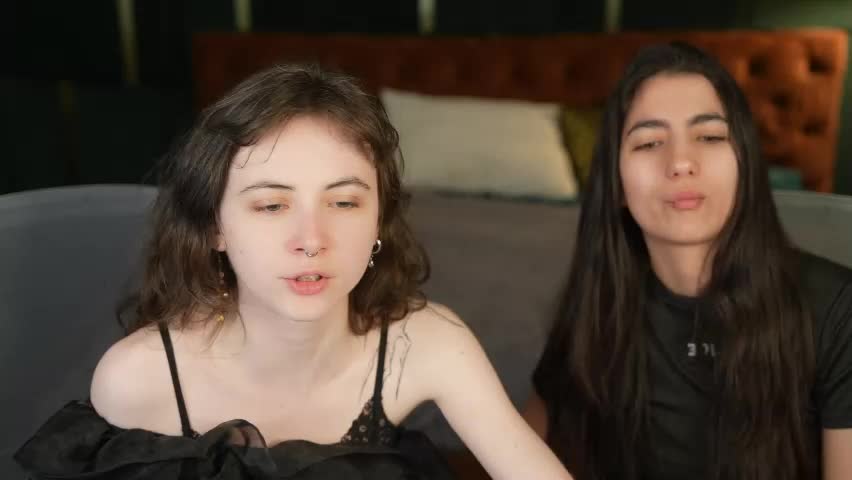 sweetdesiree_ Live Sex April 22, 2026