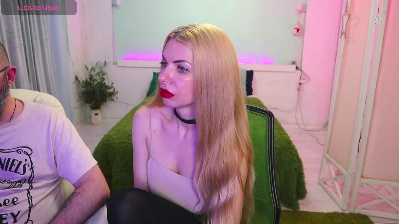 AlisaAleks Live Sex April 22, 2026