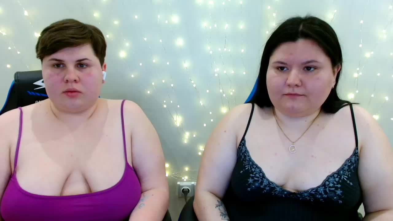 BeckyAndEllen Live Sex April 22, 2026