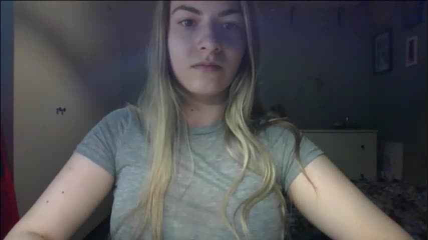 rosie_june Live Sex April 22, 2026