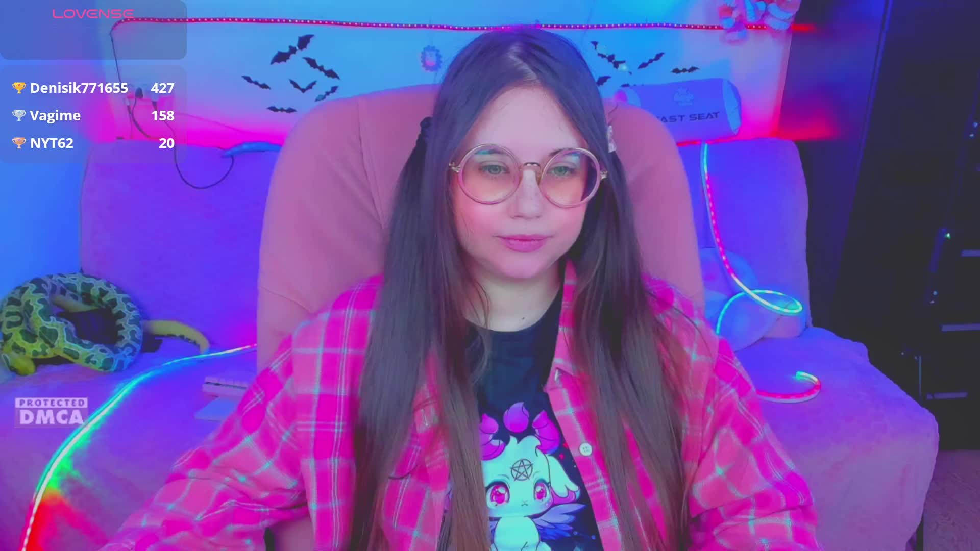 LoliSuccub Live Sex April 22, 2026