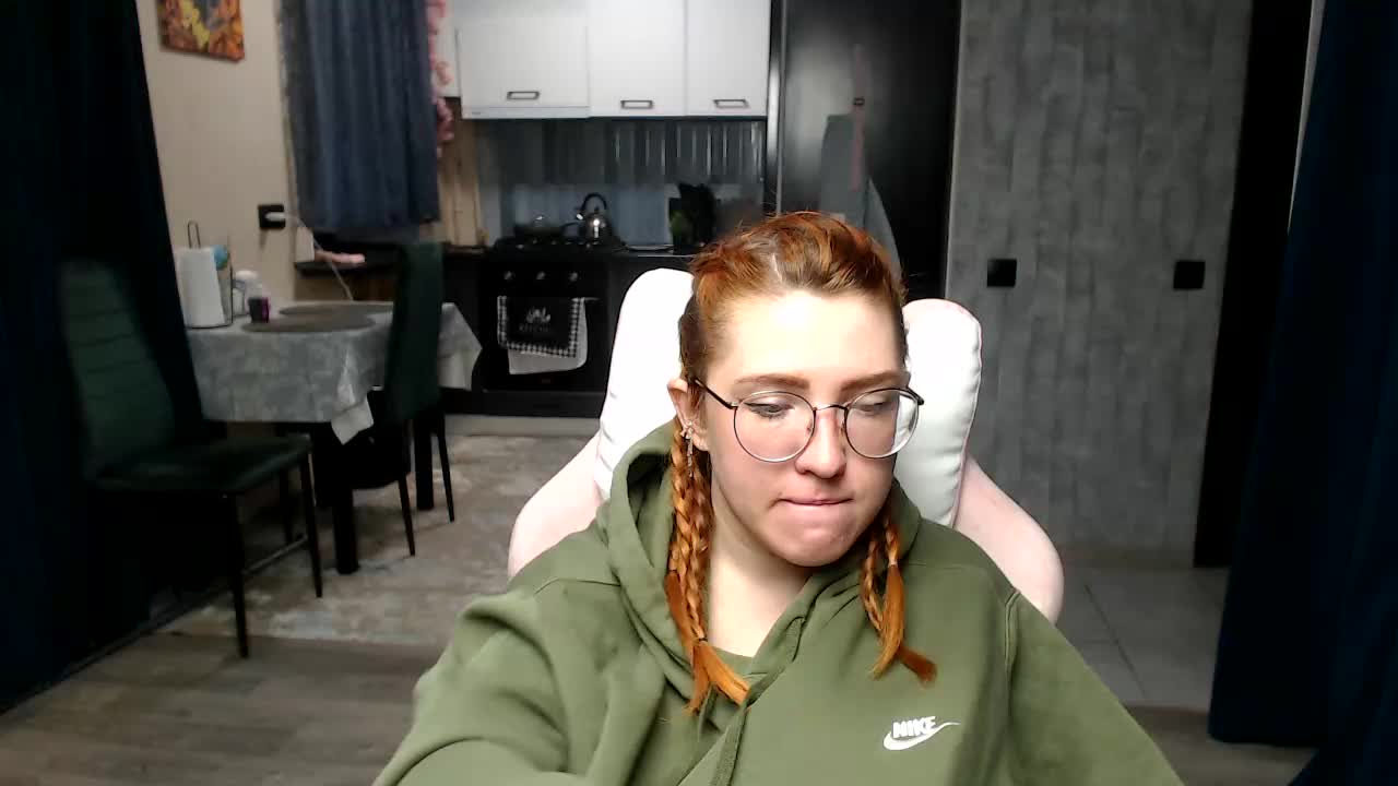 Regimasmile Live Sex April 22, 2026