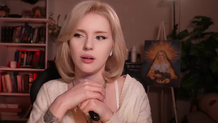 chriss_foxx Live Sex April 22, 2026