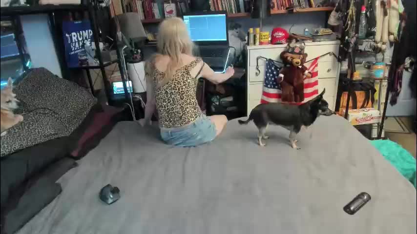 pink_black Live Sex April 22, 2026