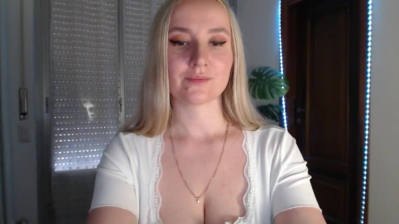 Alina-Lovely Live Sex April 23, 2026