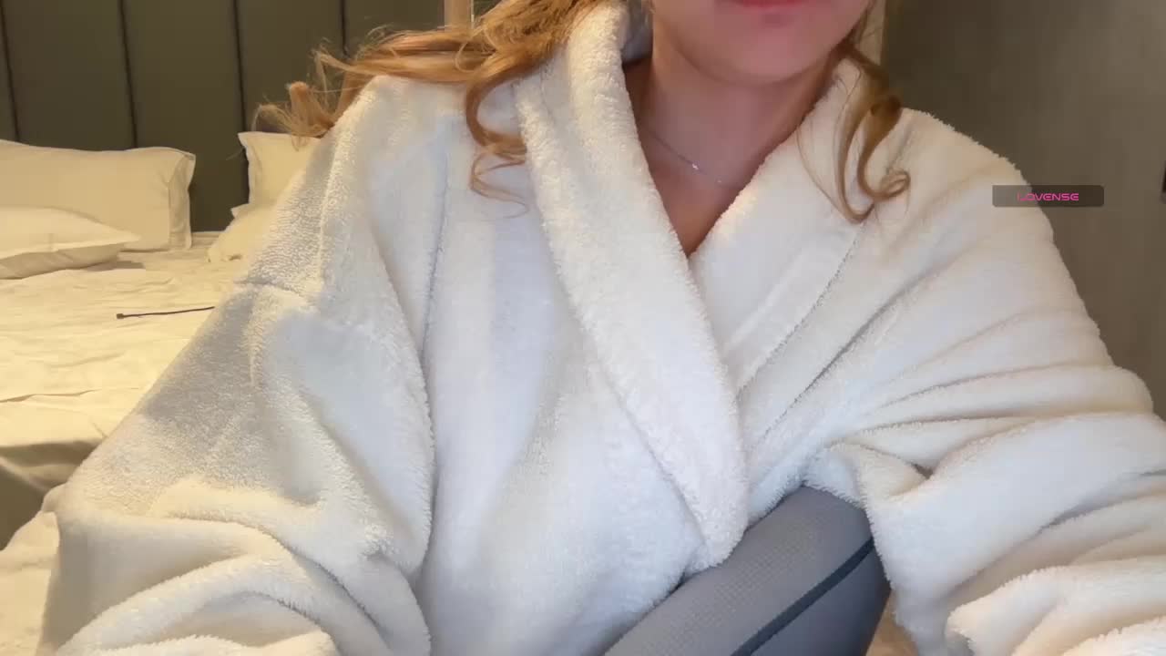 VikkiExtraCheese Live Sex April 23, 2026