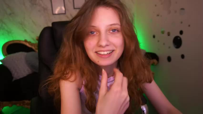 cuteefoxy Live Sex April 23, 2026