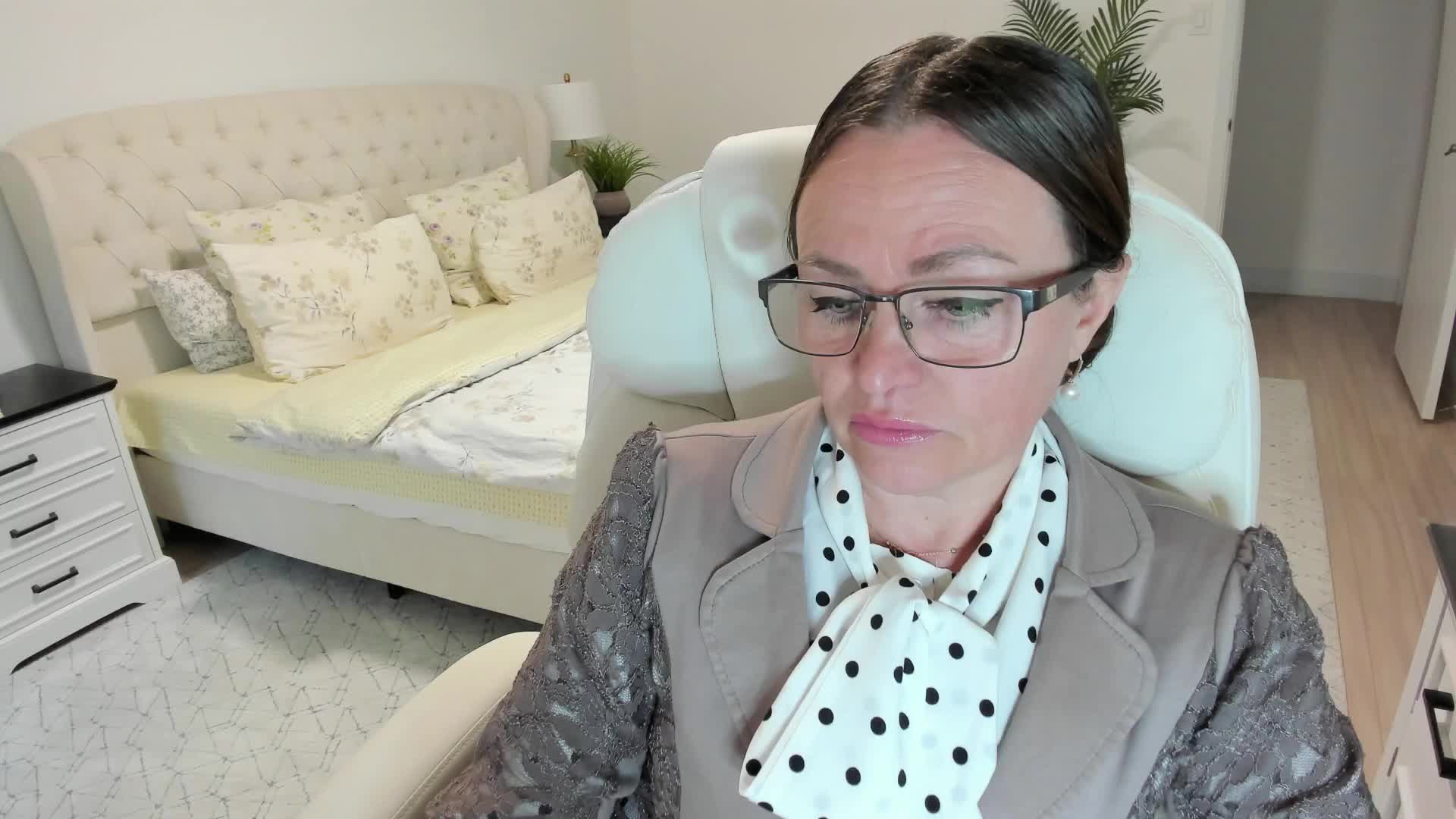 -Michelle- Live Sex April 23, 2026