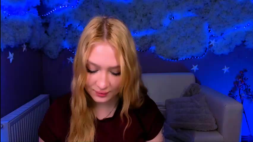 playful_sophie Live Sex April 23, 2026