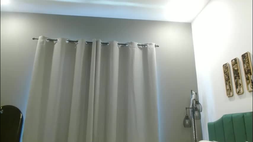 hazel_skye Live Sex April 23, 2026