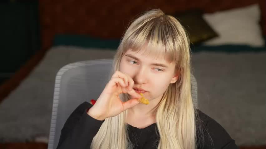 sweetdesiree_ Live Sex April 23, 2026