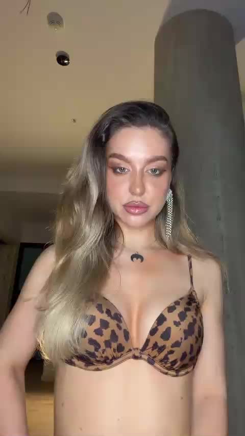 MistressX555 Live Sex April 23, 2026
