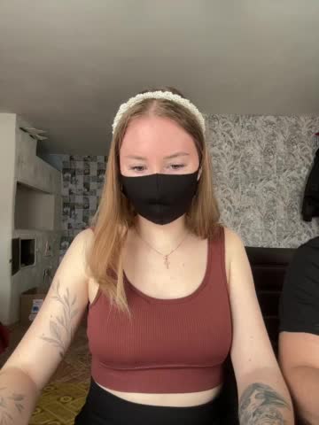 Sun-Moon Live Sex April 23, 2026