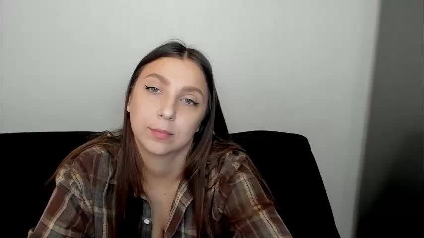 sinthiahug Live Sex April 23, 2026