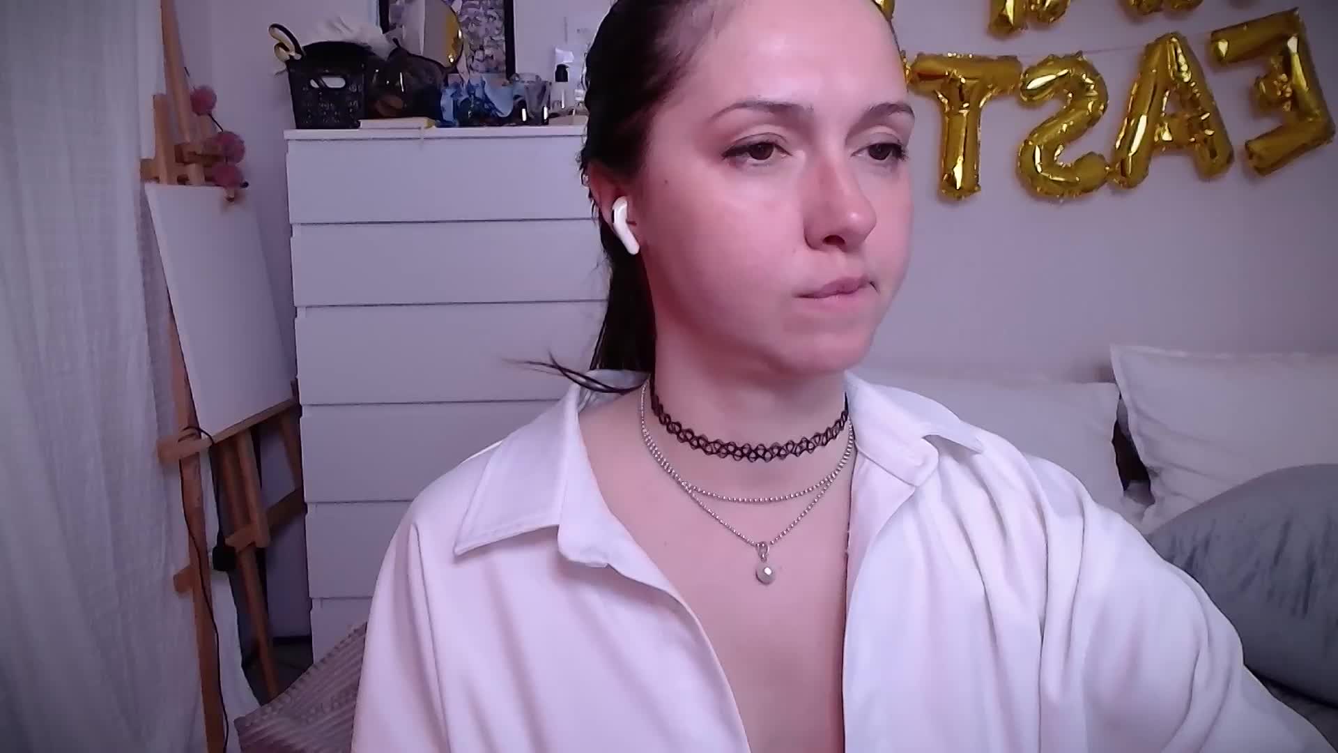 LOVEIS- Live Sex April 23, 2026