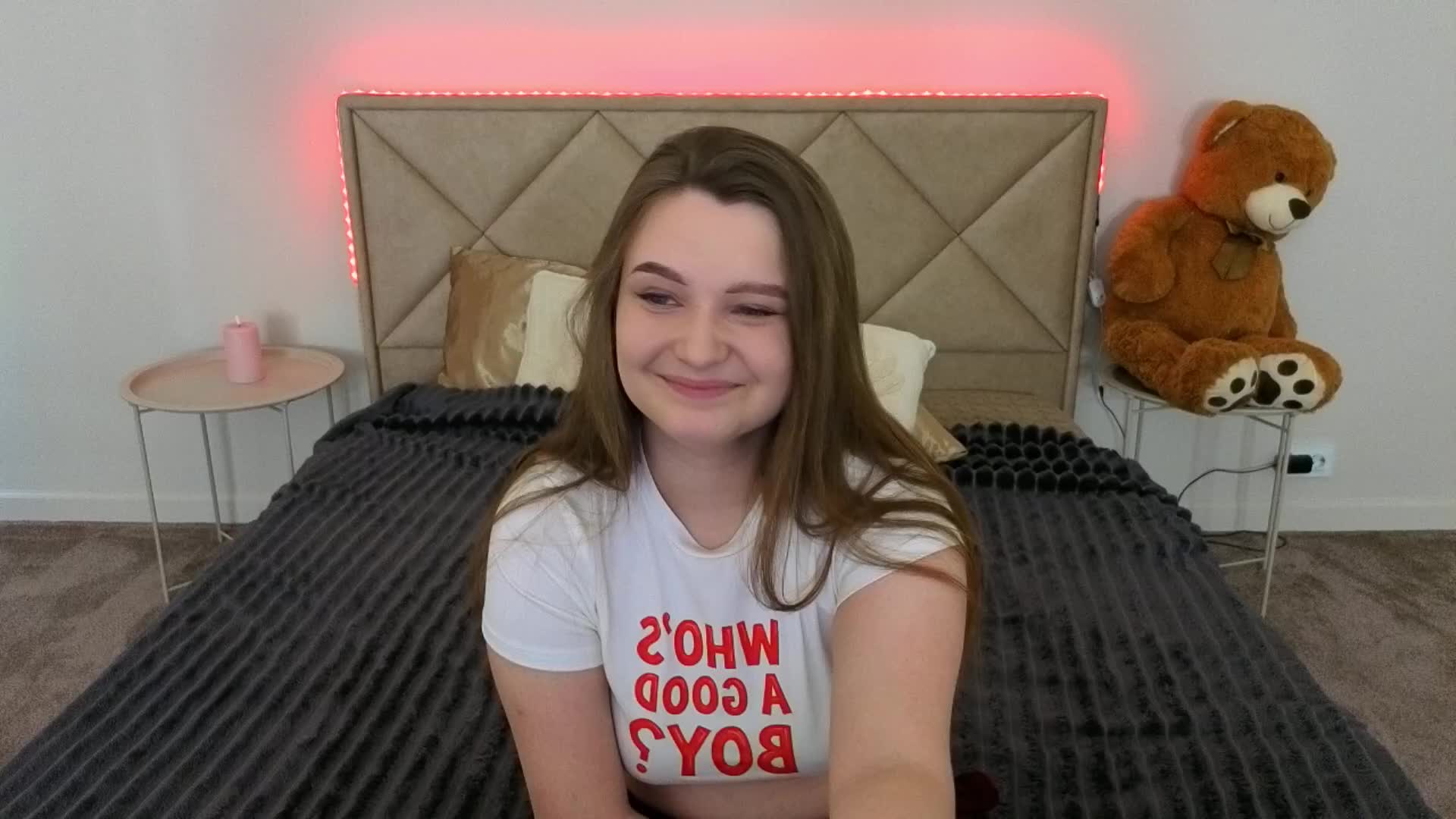 MagikPeachh Live Sex April 23, 2026