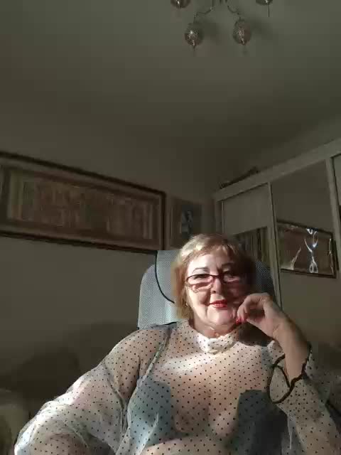KarinkaSweet Live Sex April 23, 2026
