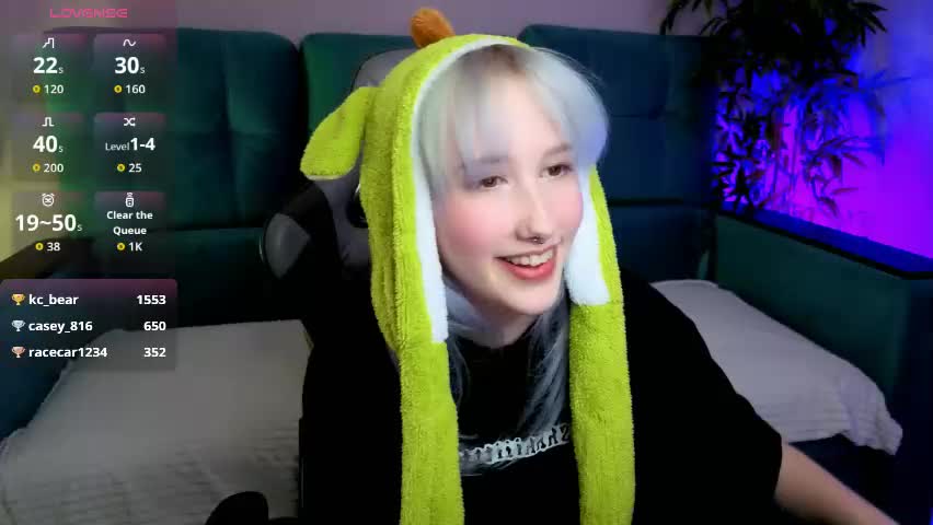 chrome_heartz Live Sex April 23, 2026