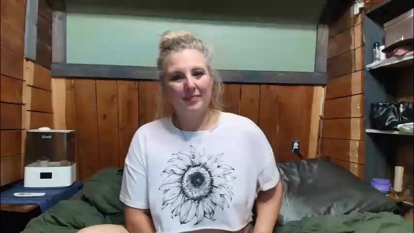 littlelisa1 Live Sex April 23, 2026
