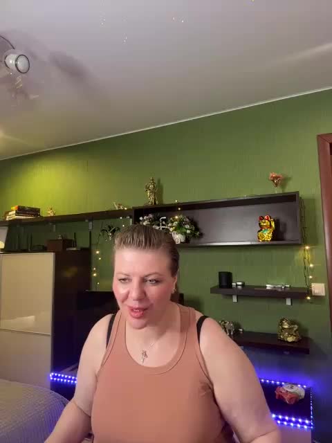 Veronika_Gold Live Sex April 23, 2026