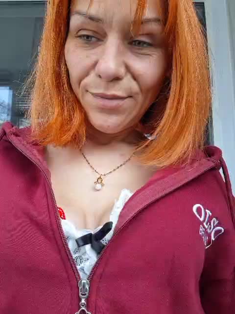 Krisred Live Sex April 24, 2026