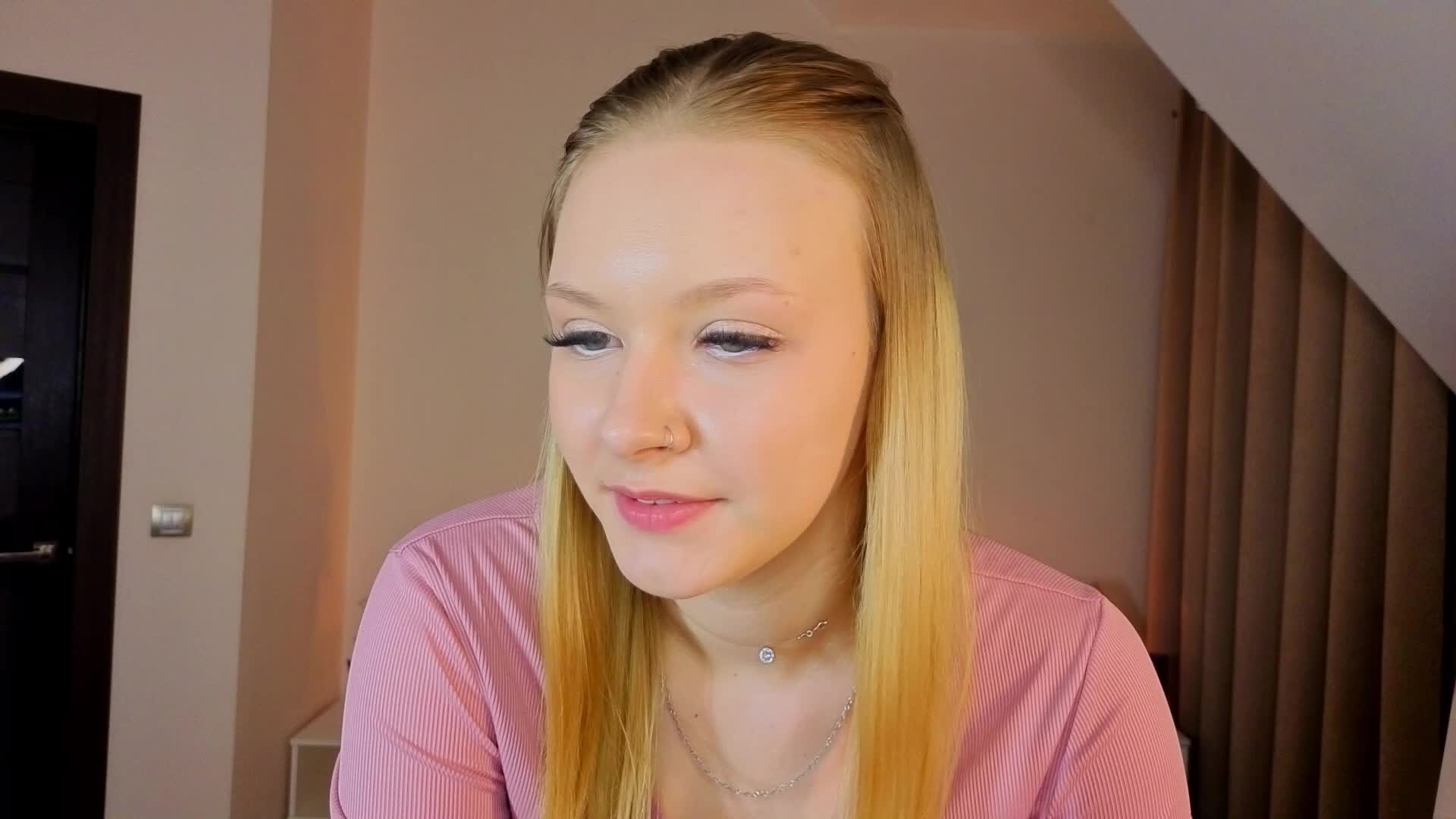 StaceyyJones Live Sex April 24, 2026