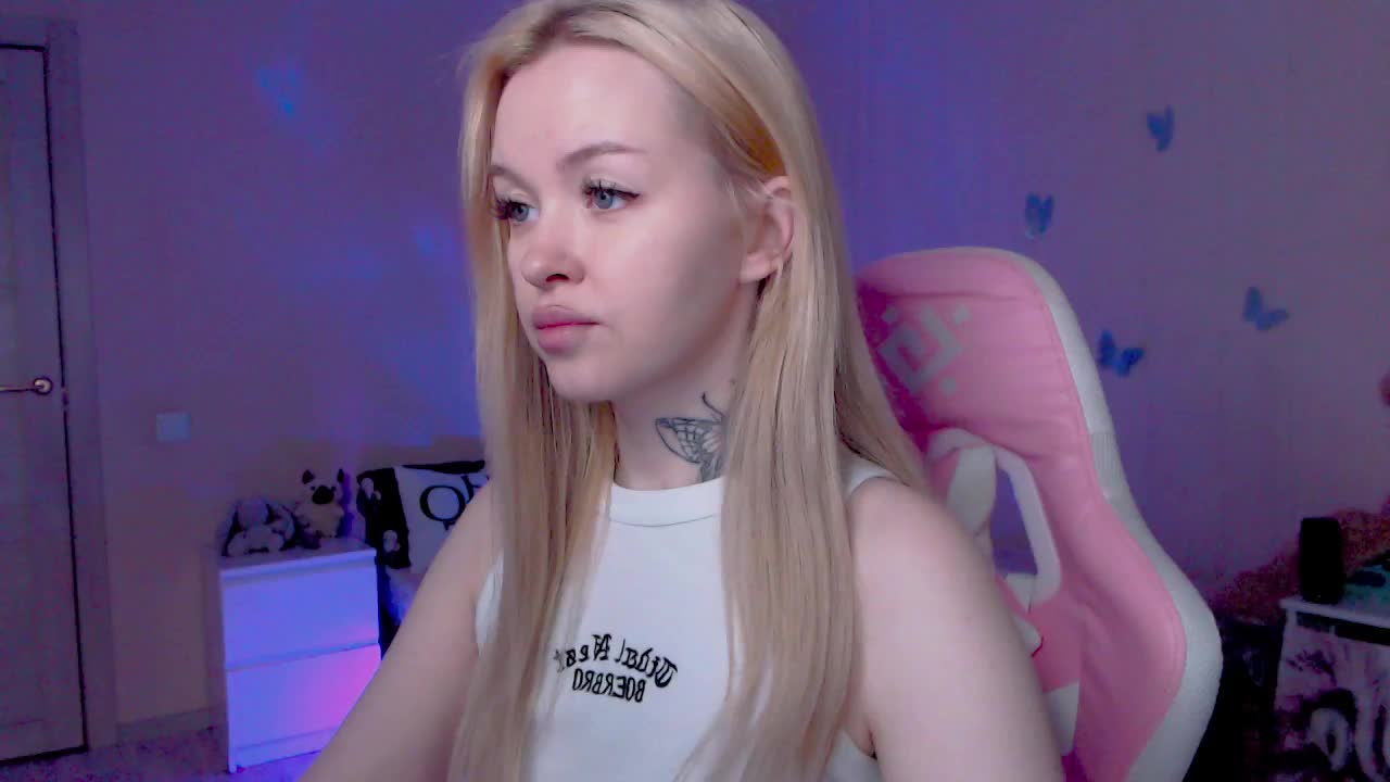 NaughtyMable Live Sex April 24, 2026