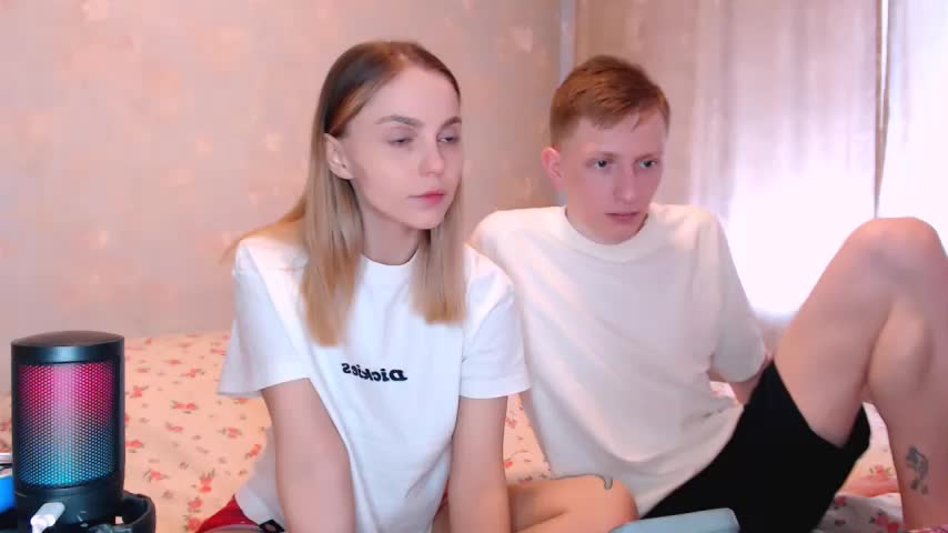 juliaanddima Live Sex April 24, 2026