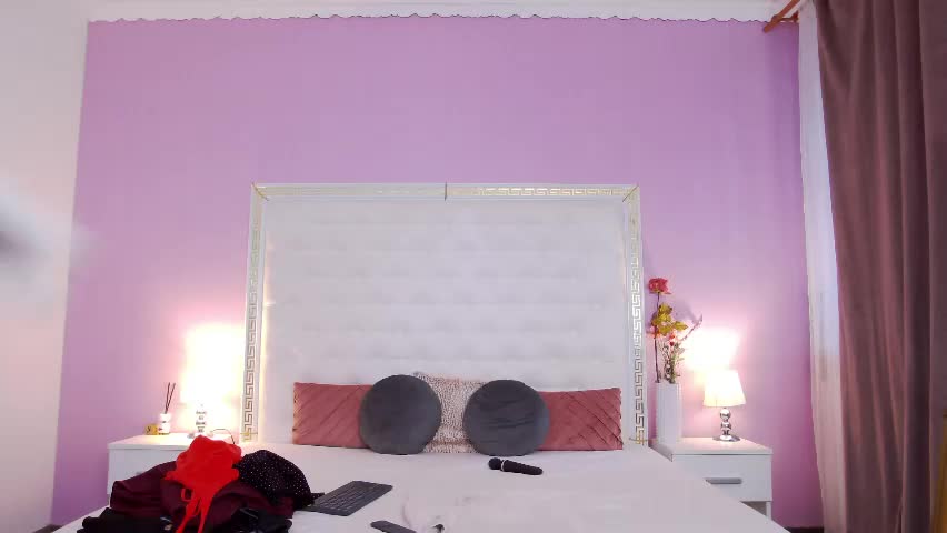 _lenapaul_ Live Sex April 24, 2026