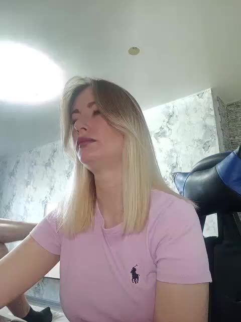 fruittella Live Sex April 24, 2026