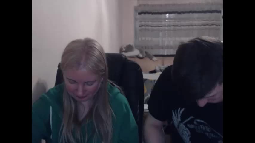 jenisandpeter Live Sex April 24, 2026