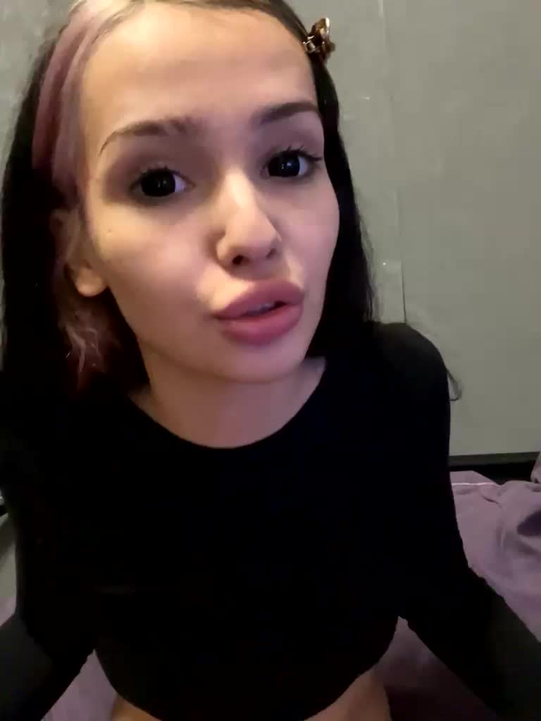 camillaa Live Sex April 24, 2026