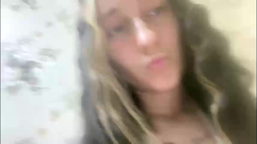 viktoria9898 Live Sex April 24, 2026