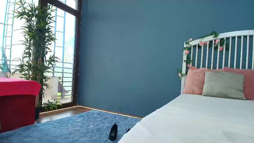 _parishill Live Sex April 24, 2026