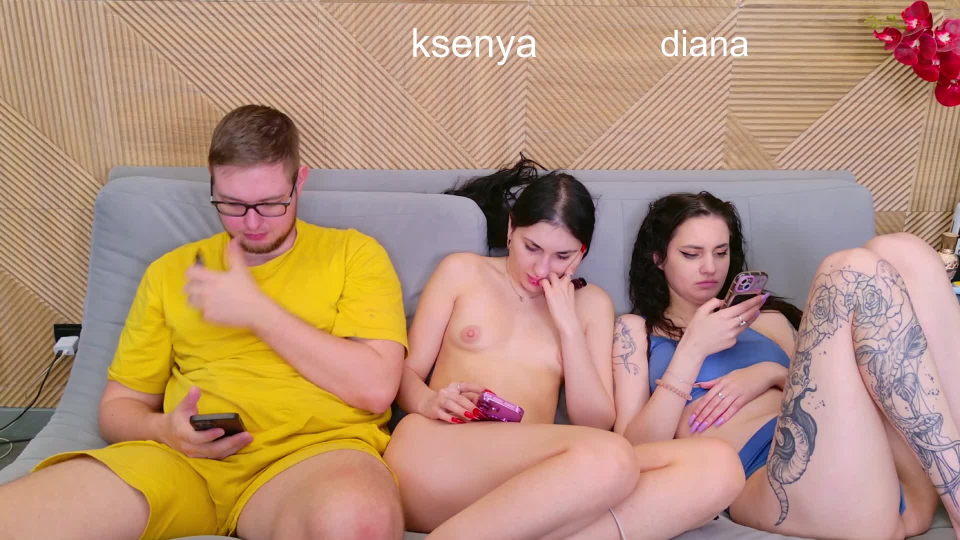 WebcamSlut Live Sex April 24, 2026