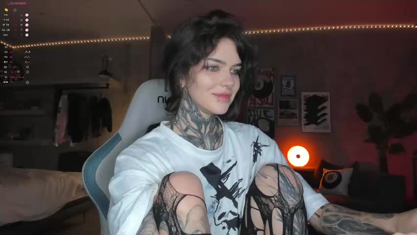 uwu_eva Live Sex April 24, 2026