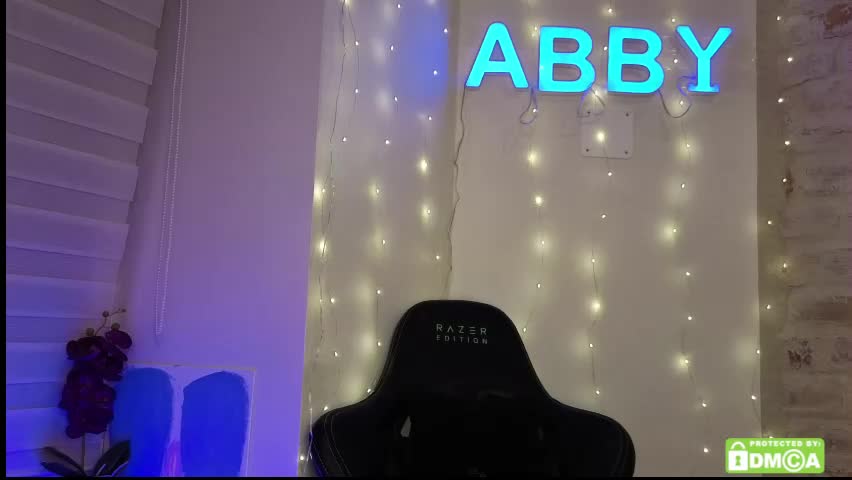 roxxxie_reid Live Sex April 24, 2026