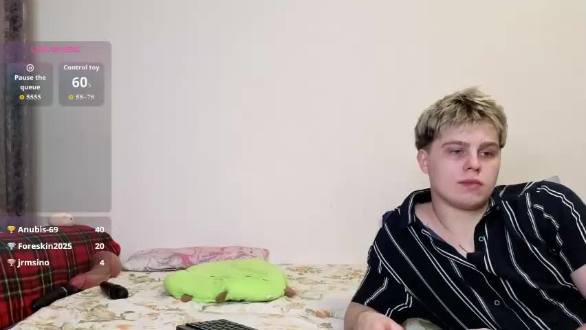 emily_and_ilumi Live Sex April 25, 2026