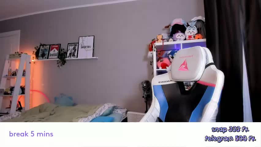 vivian_qwerty Live Sex April 25, 2026