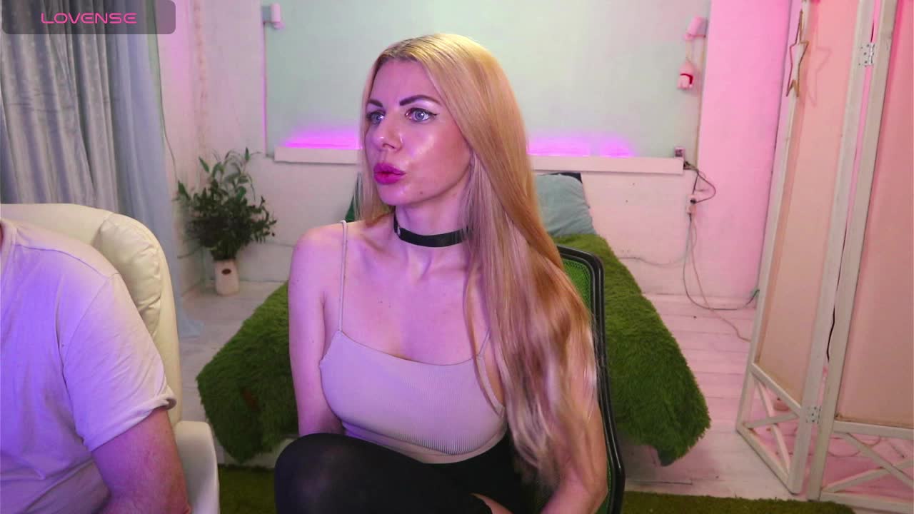 AlisaAleks Live Sex April 25, 2026