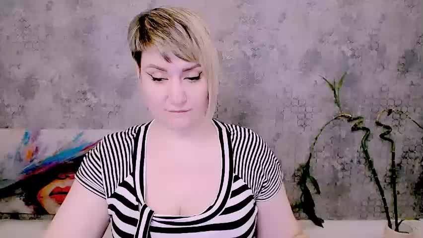 djullia Live Sex April 25, 2026