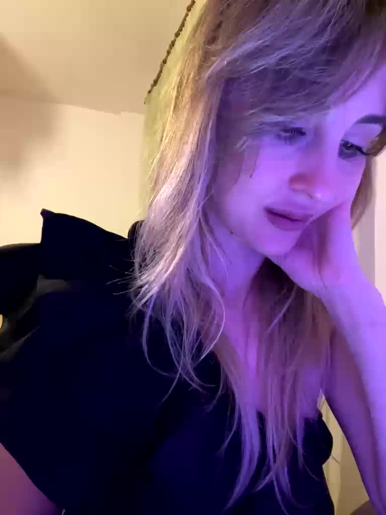 LunaSecret1 Live Sex April 25, 2026