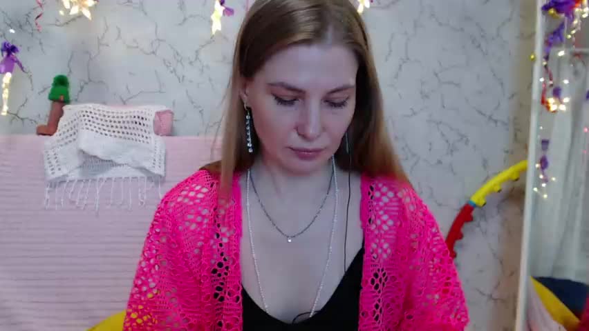 lovepeanutgirl Live Sex April 25, 2026